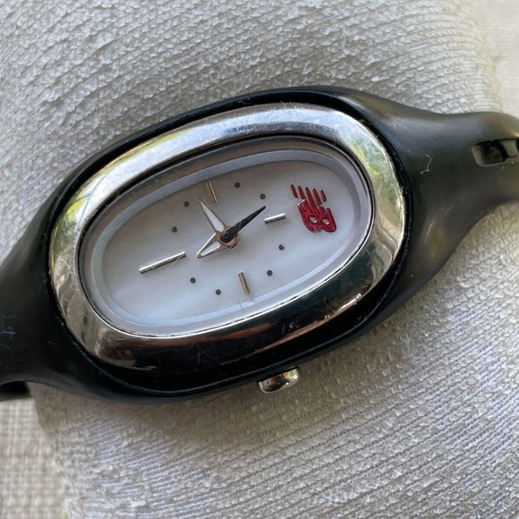 New Balance Women Watch Black Rubber Band Sport Analog Quartz Watch - Picture 2 of 11